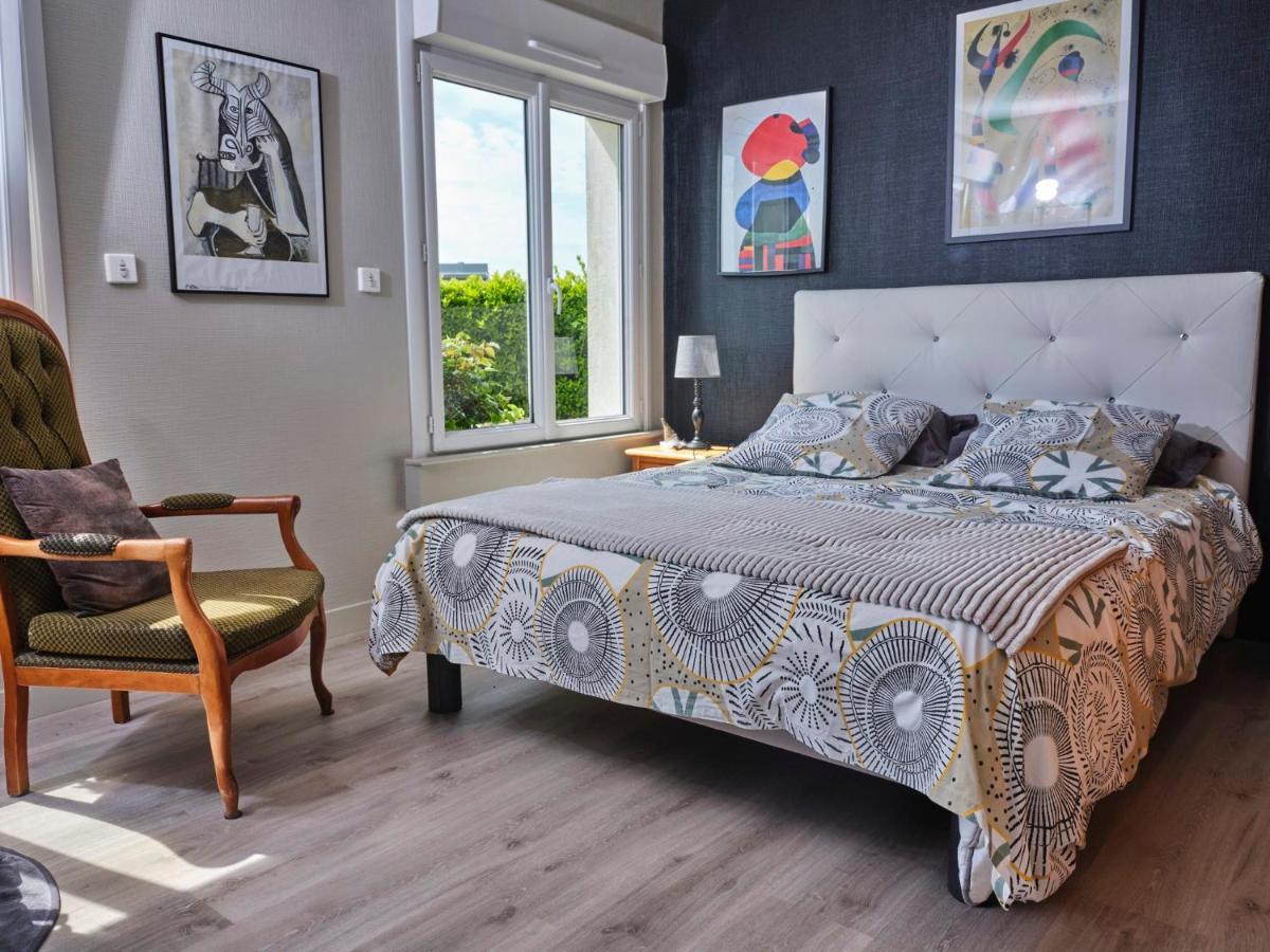 Les Roses Bed and Breakfast Santec Εξωτερικό φωτογραφία