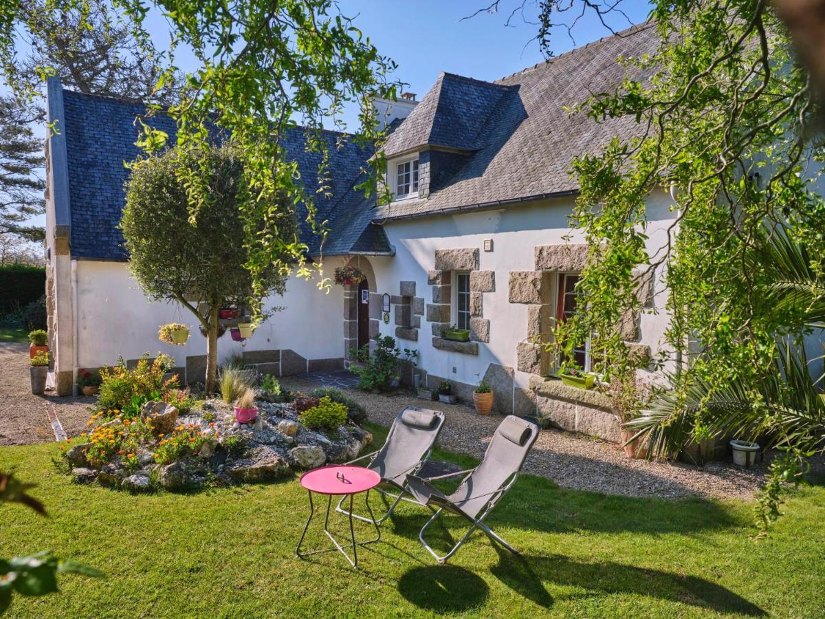 Les Roses Bed and Breakfast Santec Εξωτερικό φωτογραφία