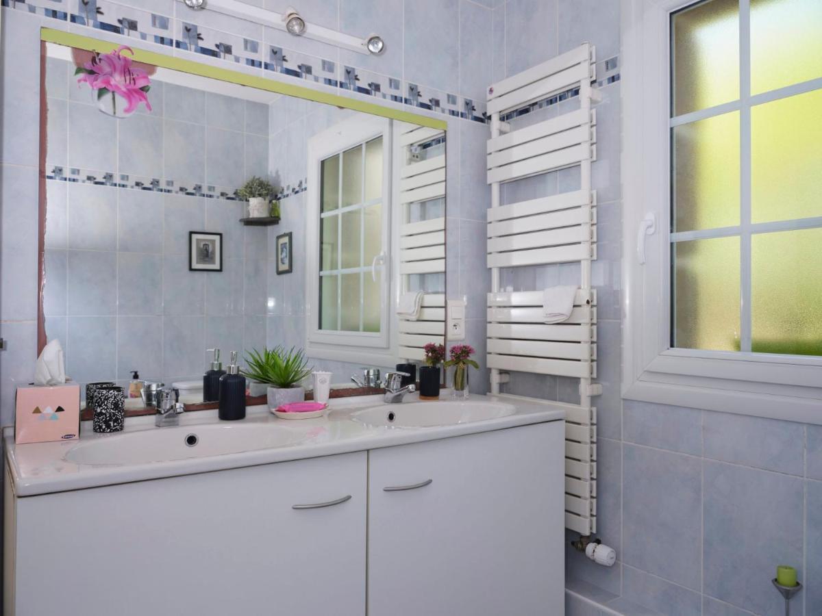 Les Roses Bed and Breakfast Santec Εξωτερικό φωτογραφία