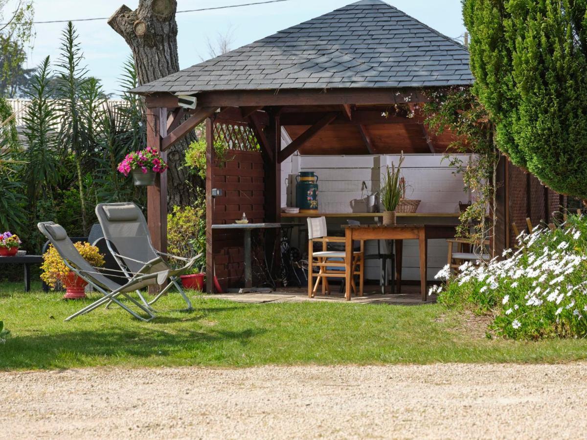 Les Roses Bed and Breakfast Santec Εξωτερικό φωτογραφία