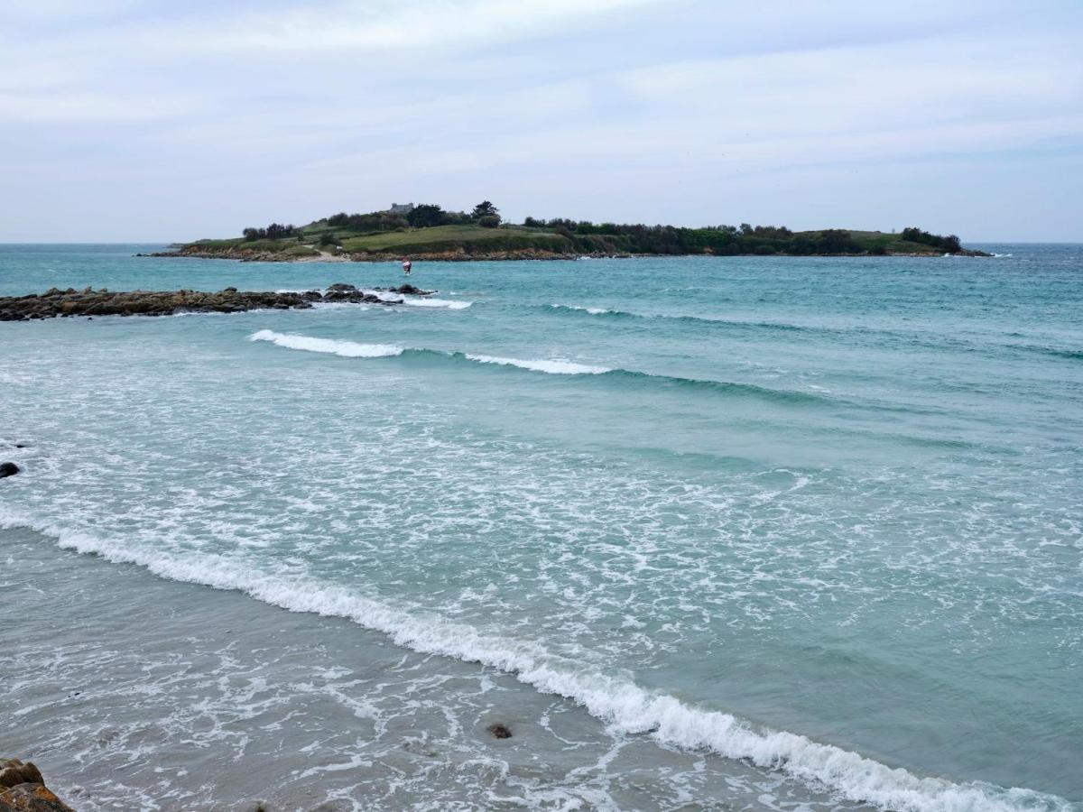 Les Roses Bed and Breakfast Santec Εξωτερικό φωτογραφία